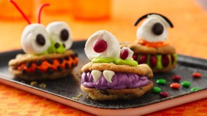 chomping monster cookies